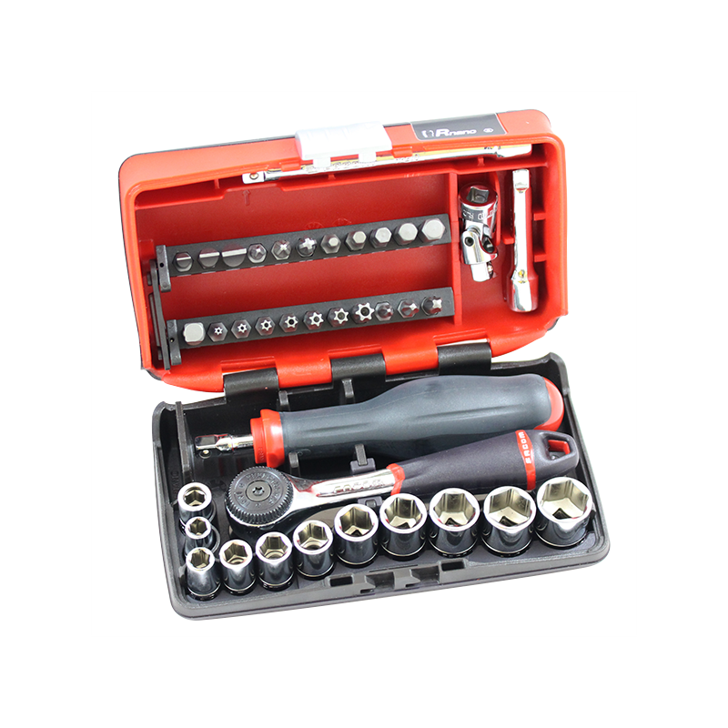 Coffret de serrage / vissage 1/4'' 38 pièces Facom